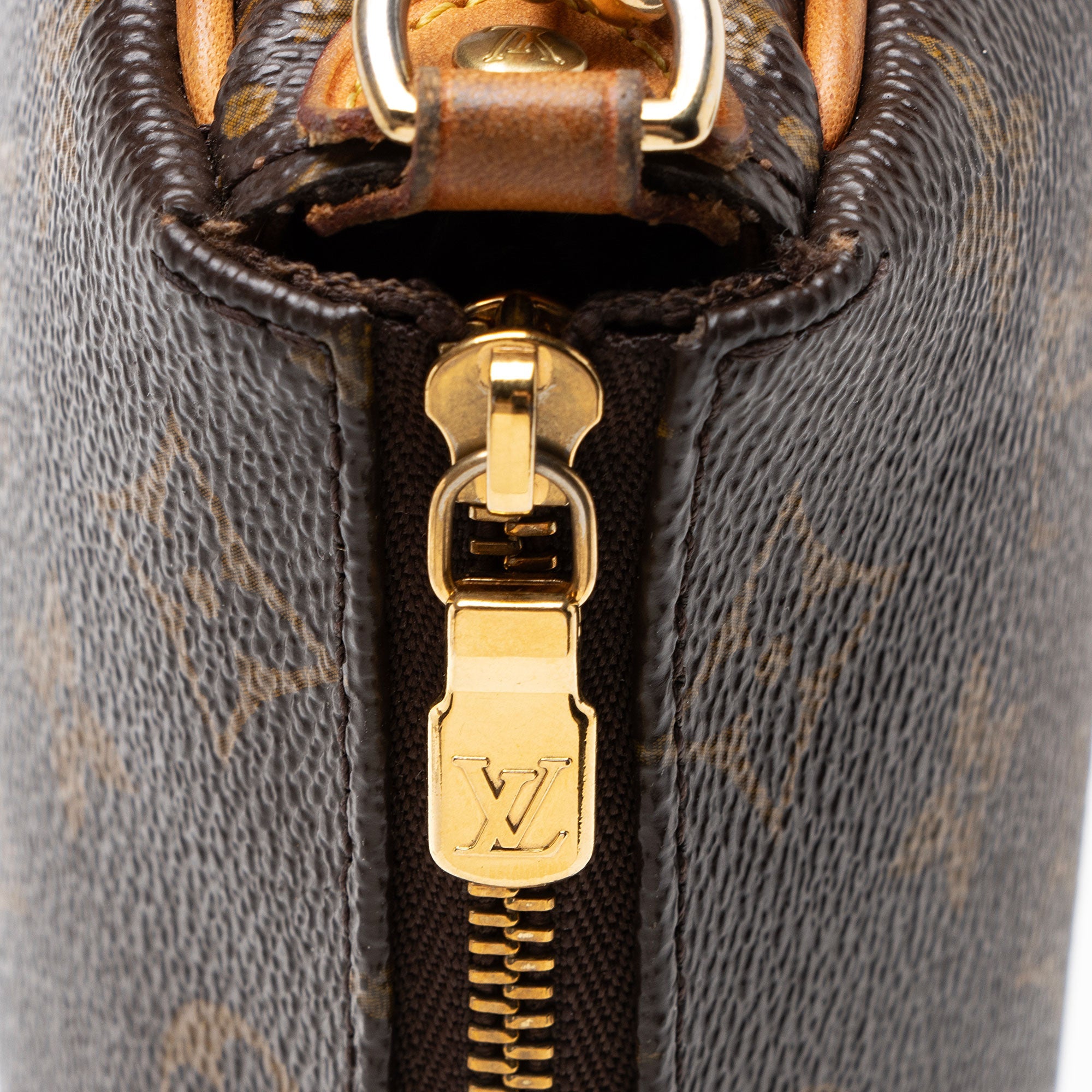 Louis Vuitton Monogram Canvas Eva Clutch