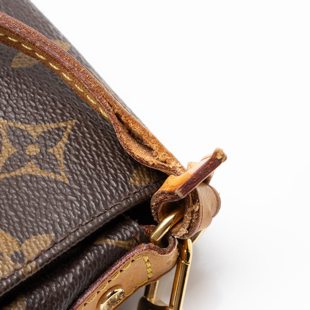 Louis Vuitton Monogram Canvas Favorite PM Shoulder Bag
