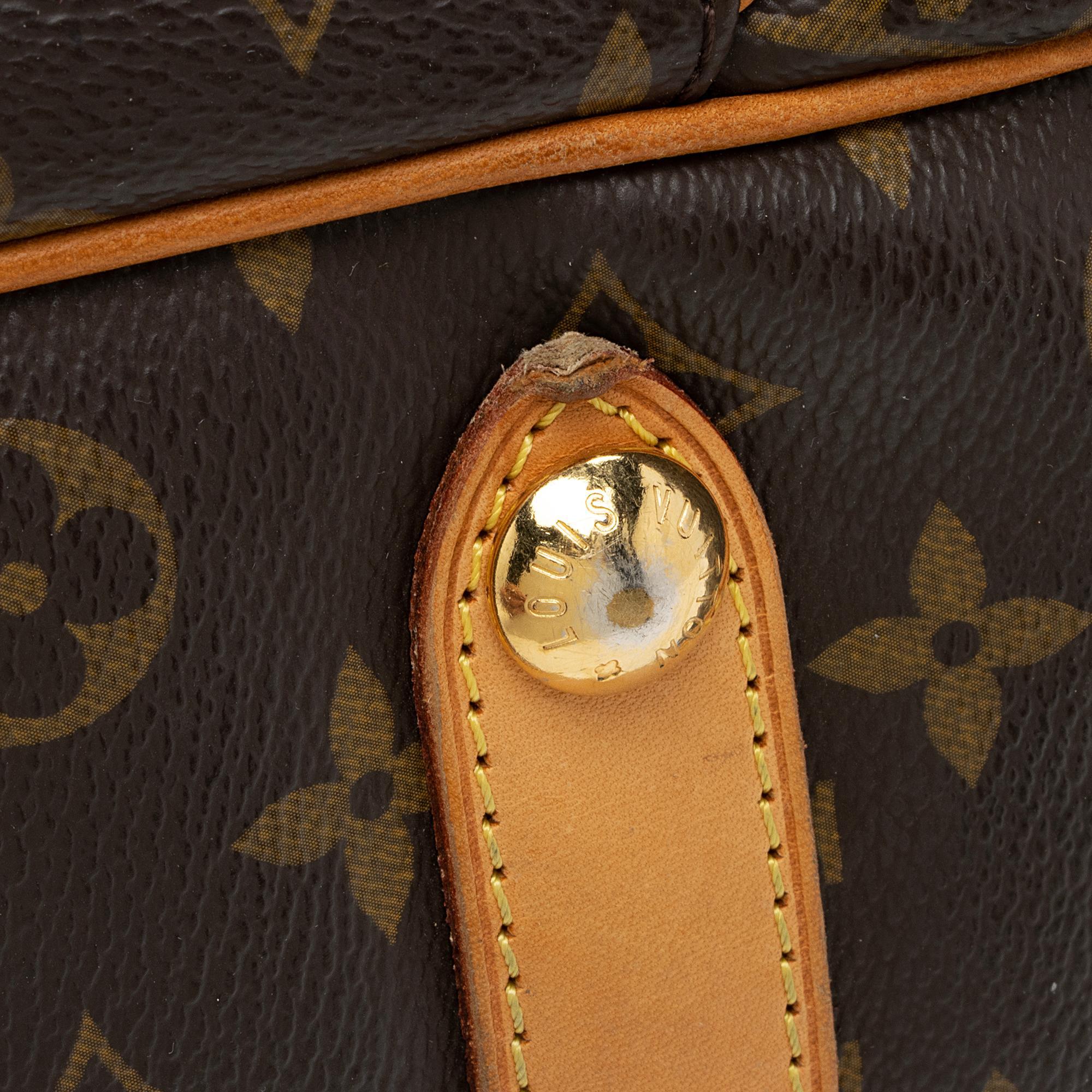Louis Vuitton Monogram Canvas Galliera PM Shoulder Bag (SHF-fls4me)