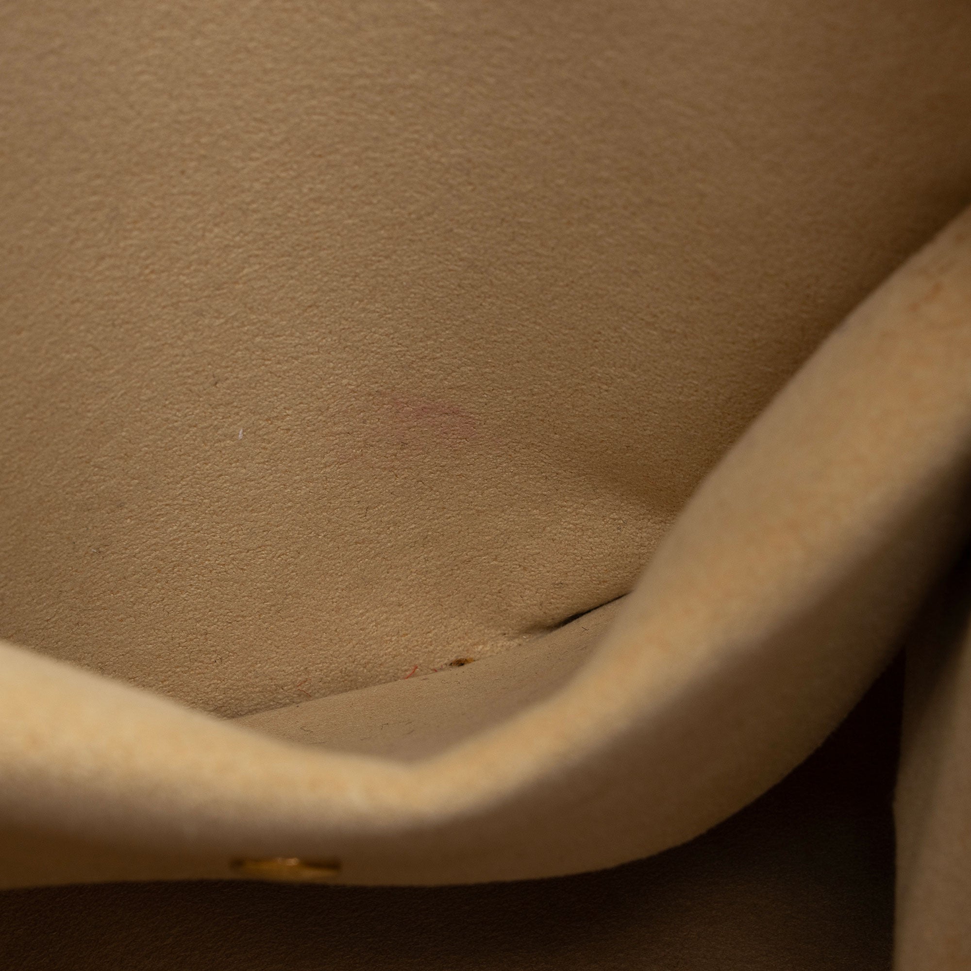 Louis Vuitton Monogram Canvas Galliera PM Shoulder Bag (SHF-nUMyXQ)