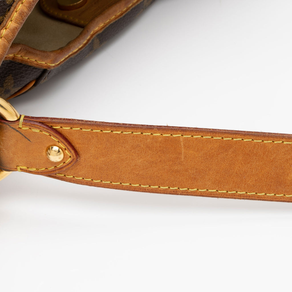 Louis Vuitton Monogram Canvas Galliera PM Shoulder Bag (SHF-aeyoTS)