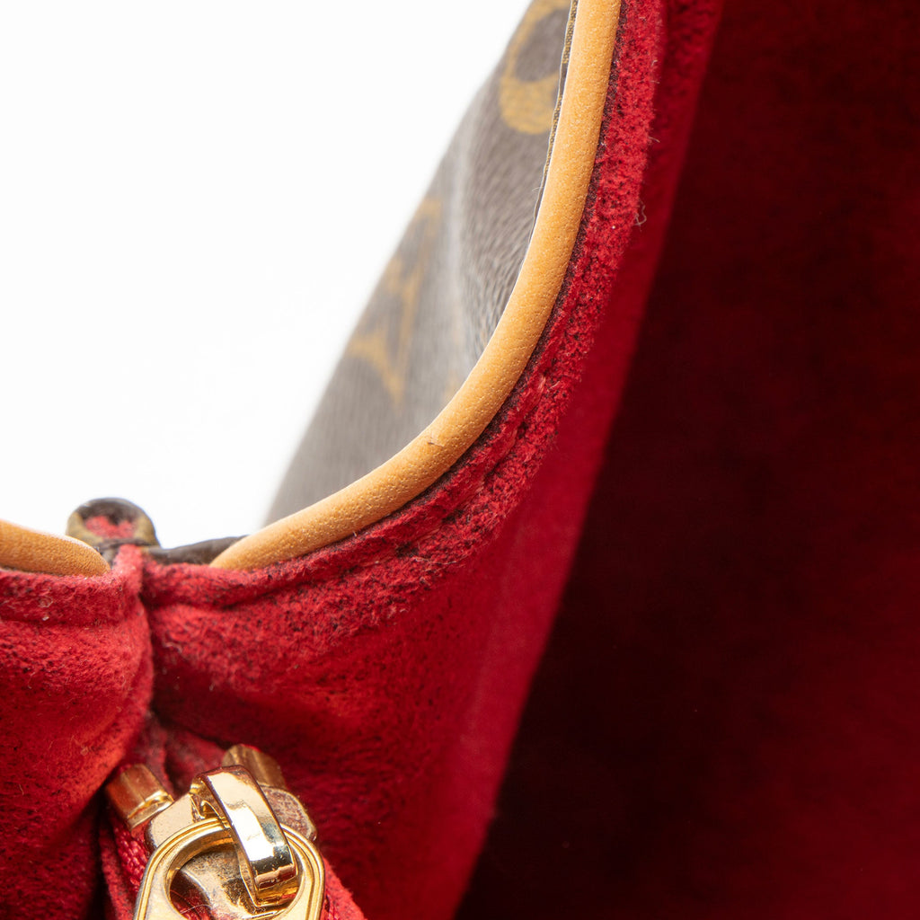 Louis Vuitton Monogram Canvas Griet Shoulder Bag