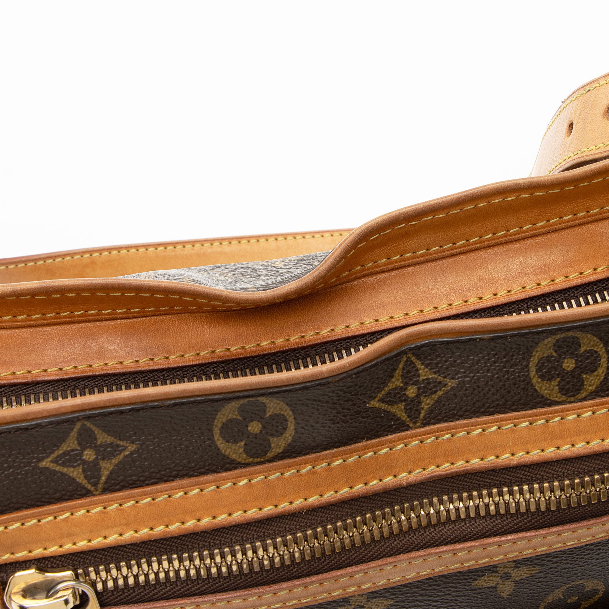 Louis Vuitton Monogram Canvas Hudson GM Shoulder Bag