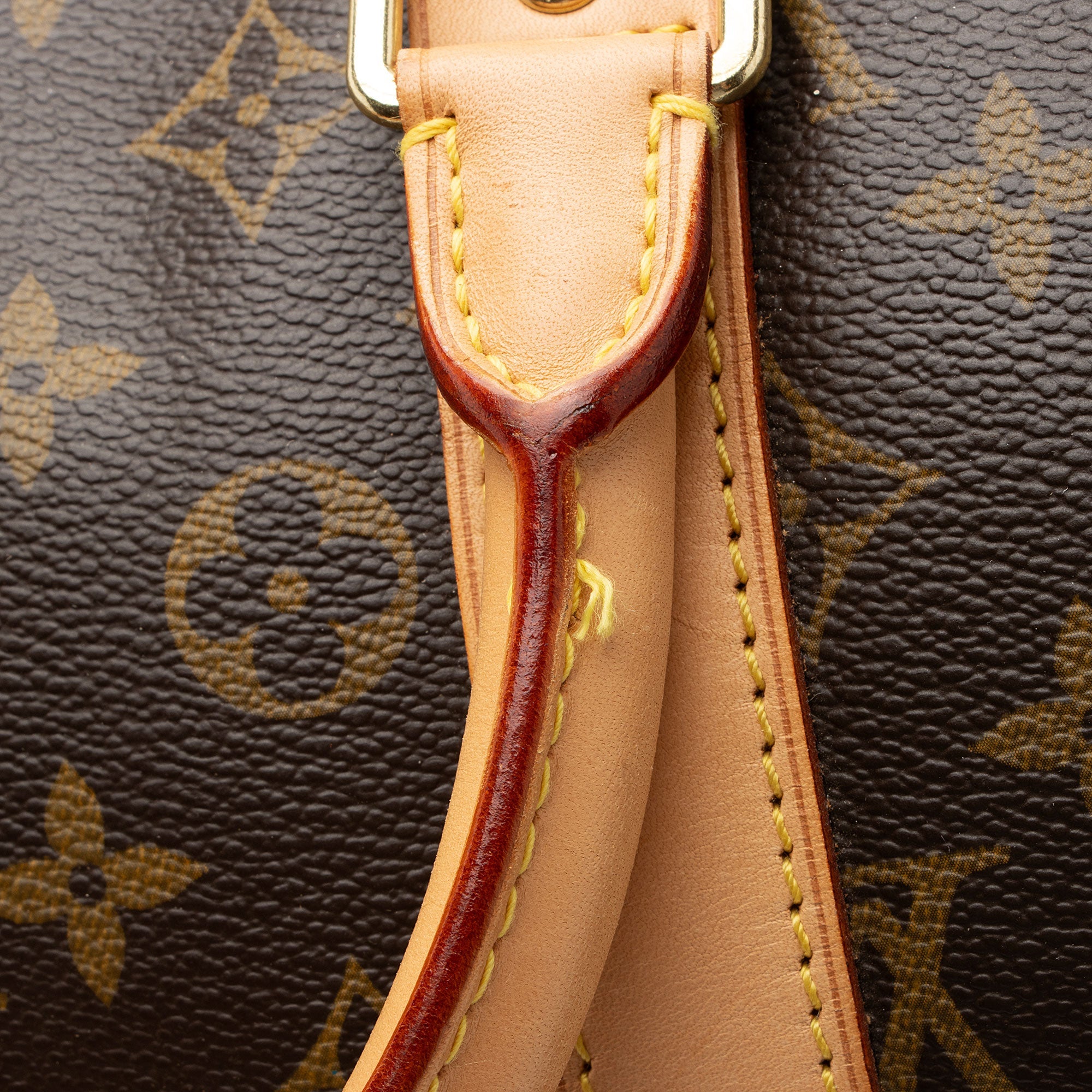 Louis Vuitton Monogram Canvas Keepall 55 Duffle Bag (SHF-ltdZO7)