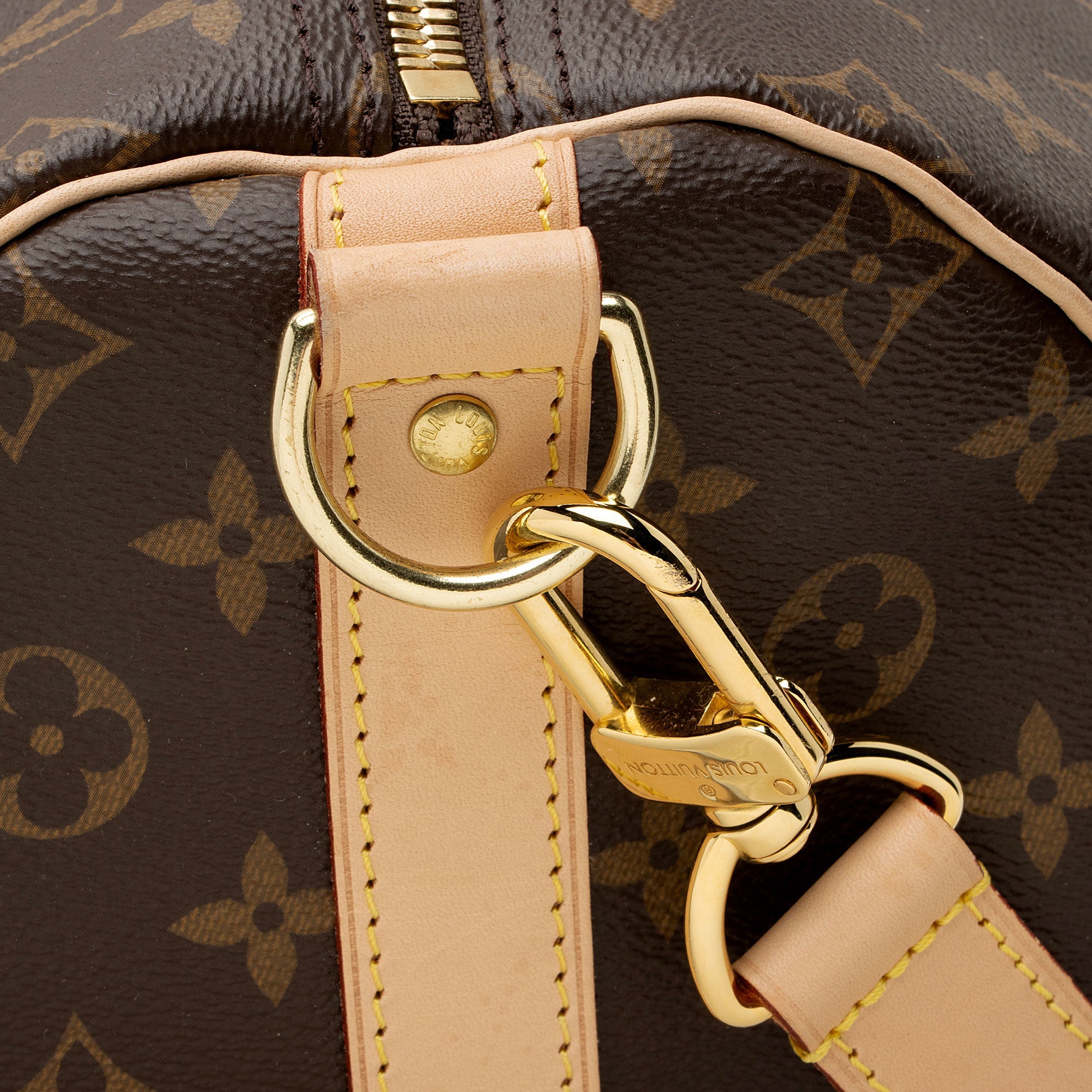 Louis Vuitton Monogram Canvas Keepall Bandouliere 55 Duffle Bag (SHF-QdZLLY)
