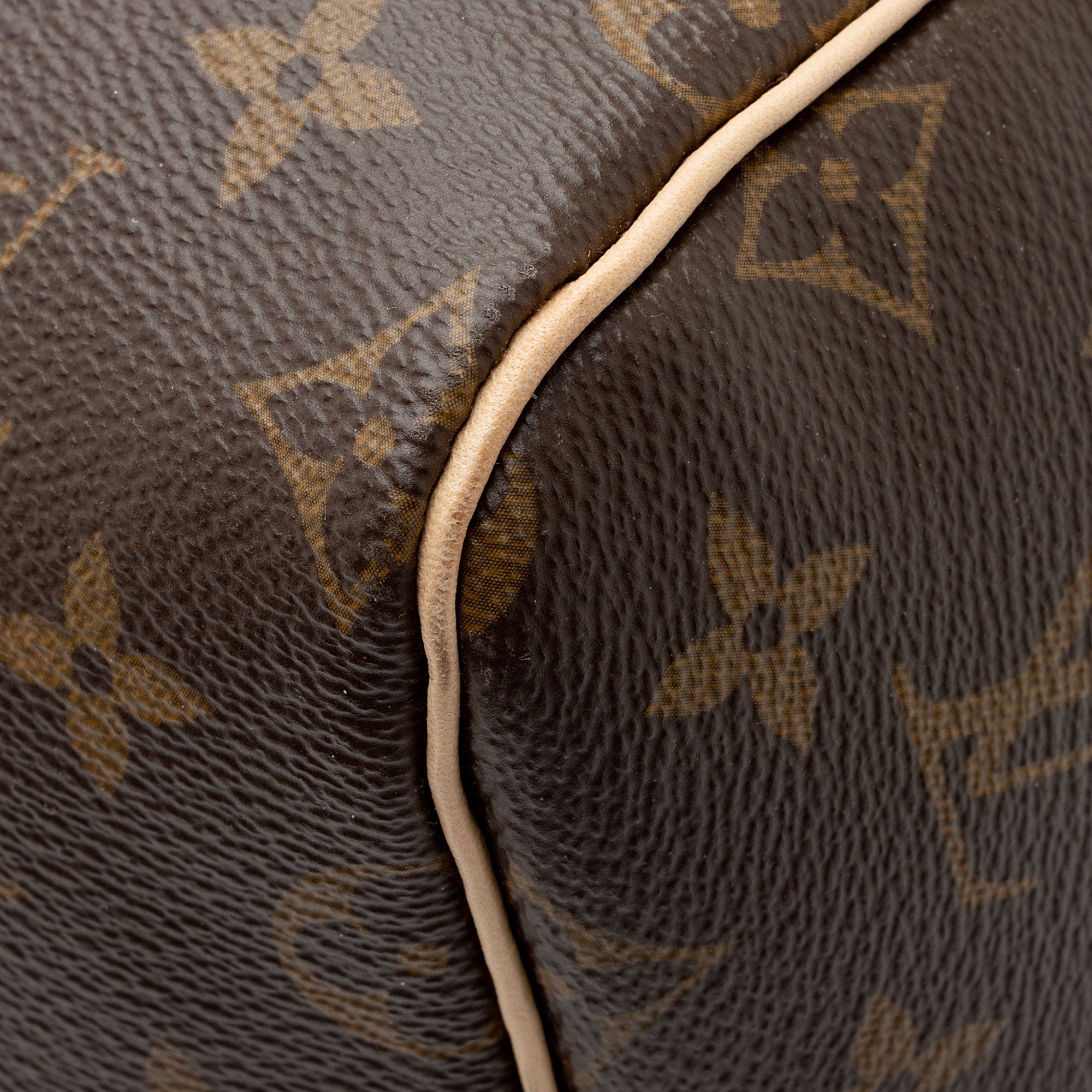 Louis Vuitton Monogram Canvas Keepall Bandouliere 55 Duffle Bag (SHF-QdZLLY)