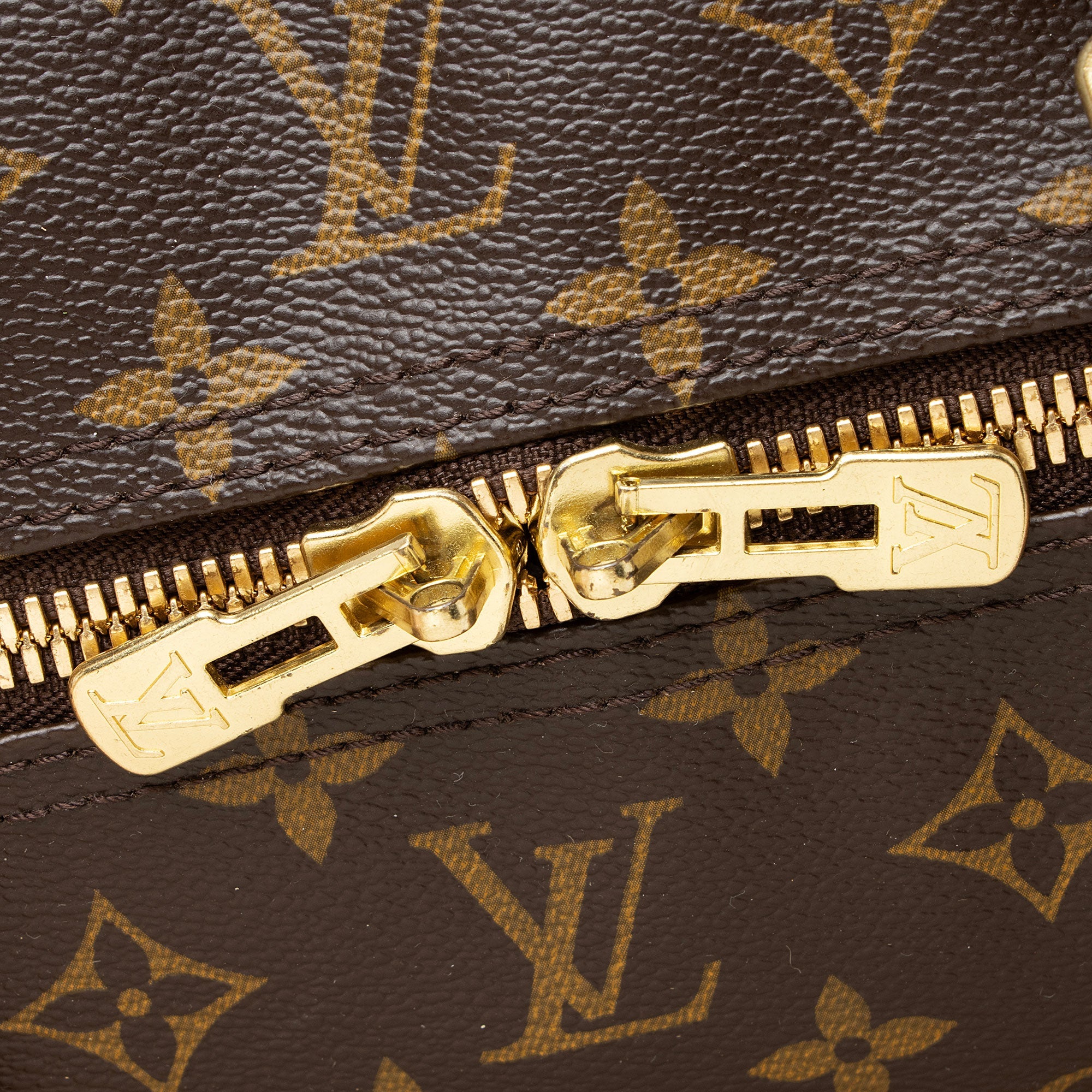 Louis Vuitton Monogram Canvas Keepall Bandouliere 60 Duffle