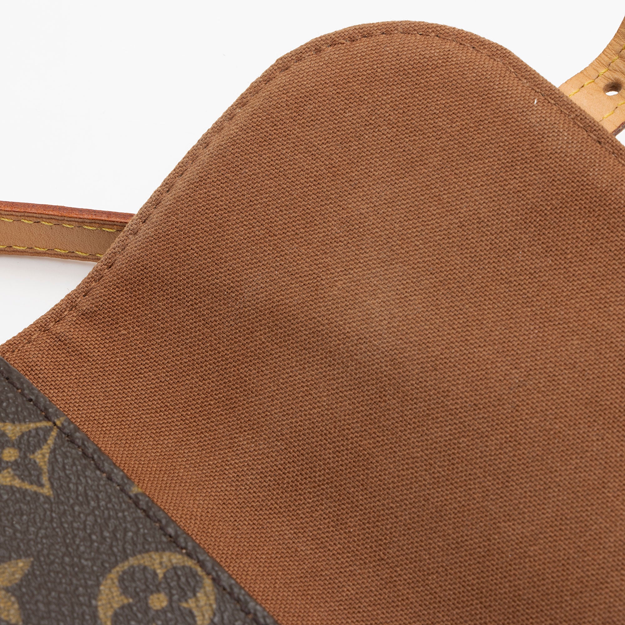 Louis Vuitton Monogram Canvas Marelle PM Bag (SHF-MVvZBR)