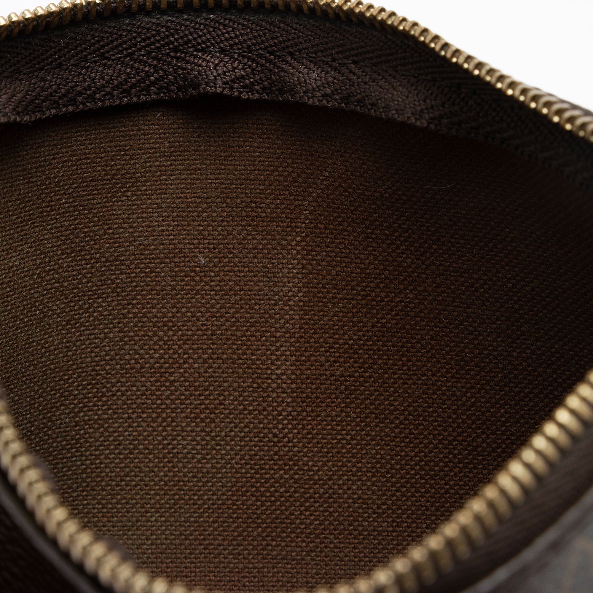 Louis Vuitton Monogram Canvas Mini Pochette Accessoires - FINAL SALE (SHF-IQRtfM)