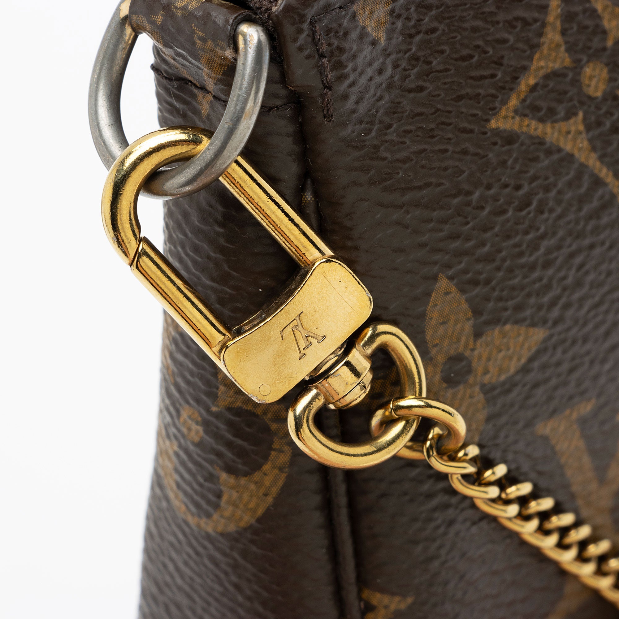 Louis Vuitton Monogram Canvas Mini Pochette Accessoires - FINAL SALE (SHF-IQRtfM)