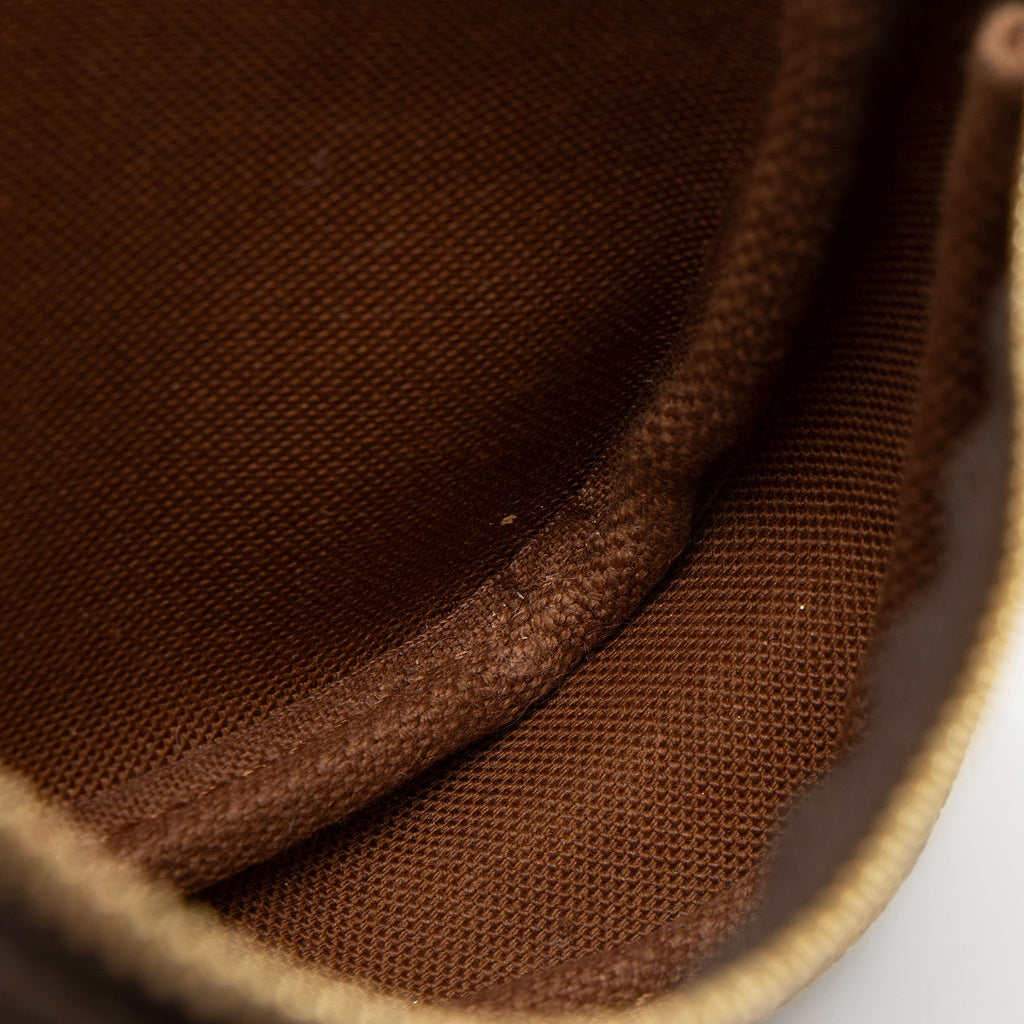 Louis Vuitton Monogram Canvas Mini Pochette Accessoires (SHF-9bHcIk)