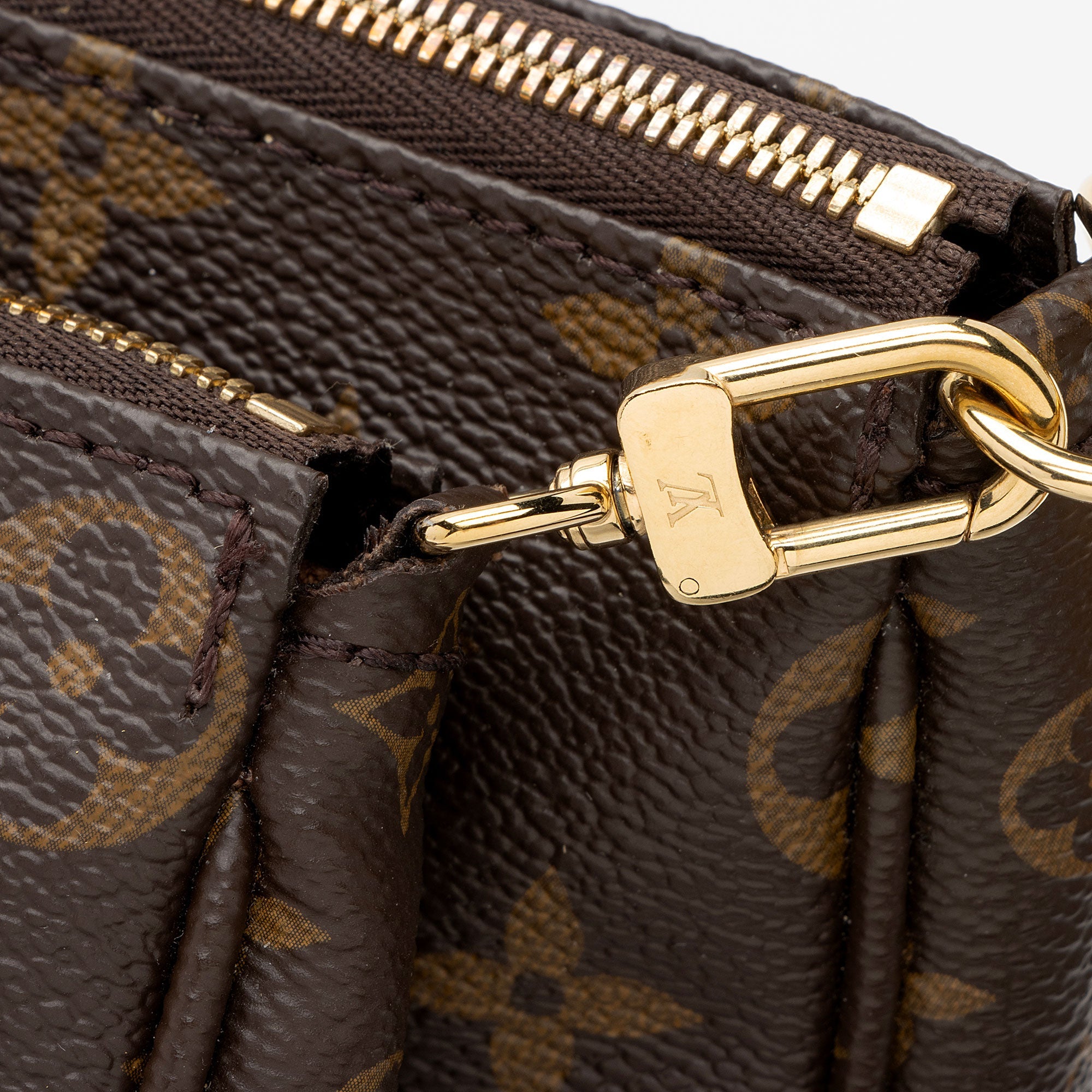 Louis Vuitton Monogram Canvas Multi-Pochette Accessoires (SHF-vSFJfd)