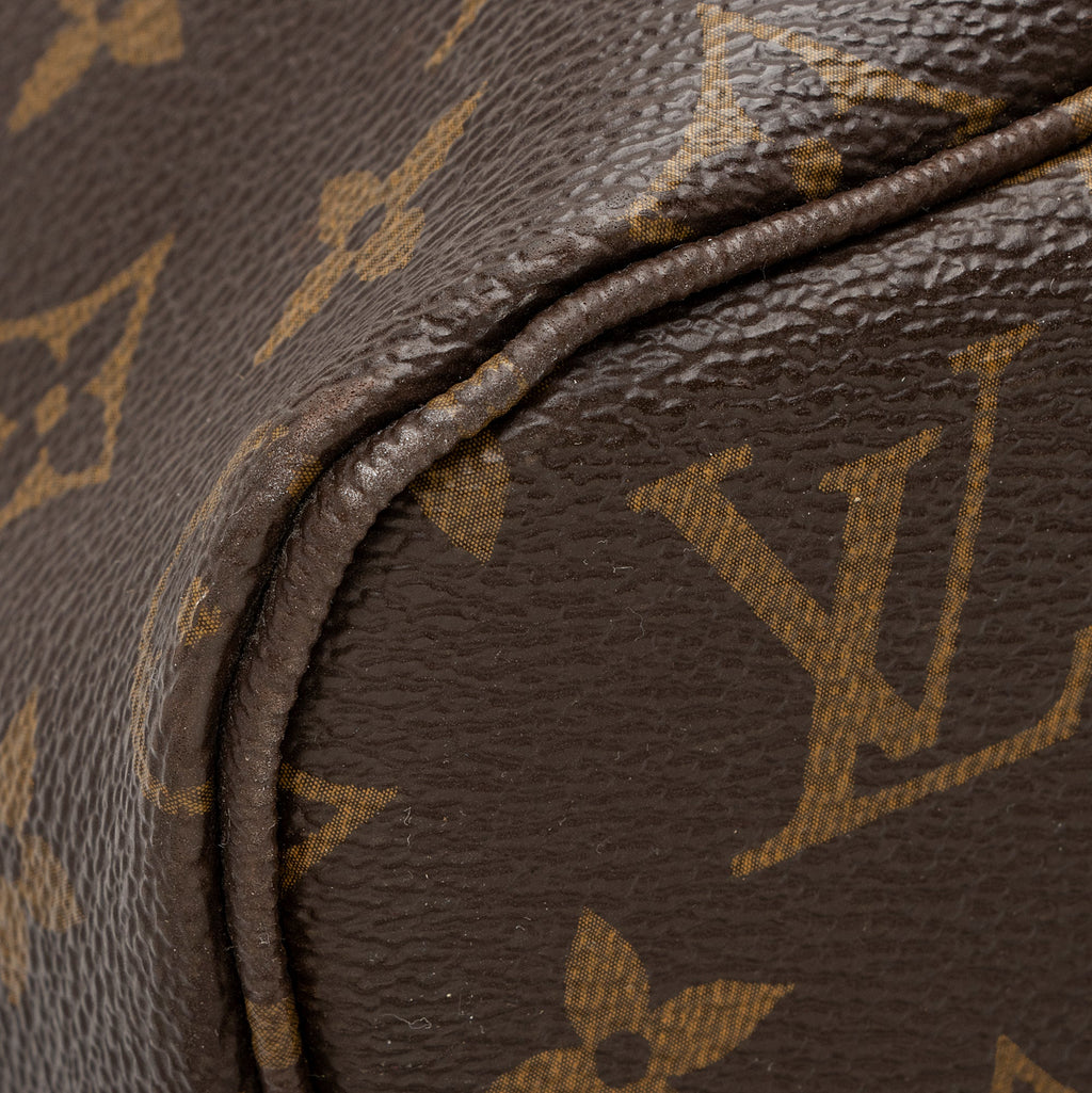Louis Vuitton Monogram Canvas Neverfull GM Tote (SHF-23287)