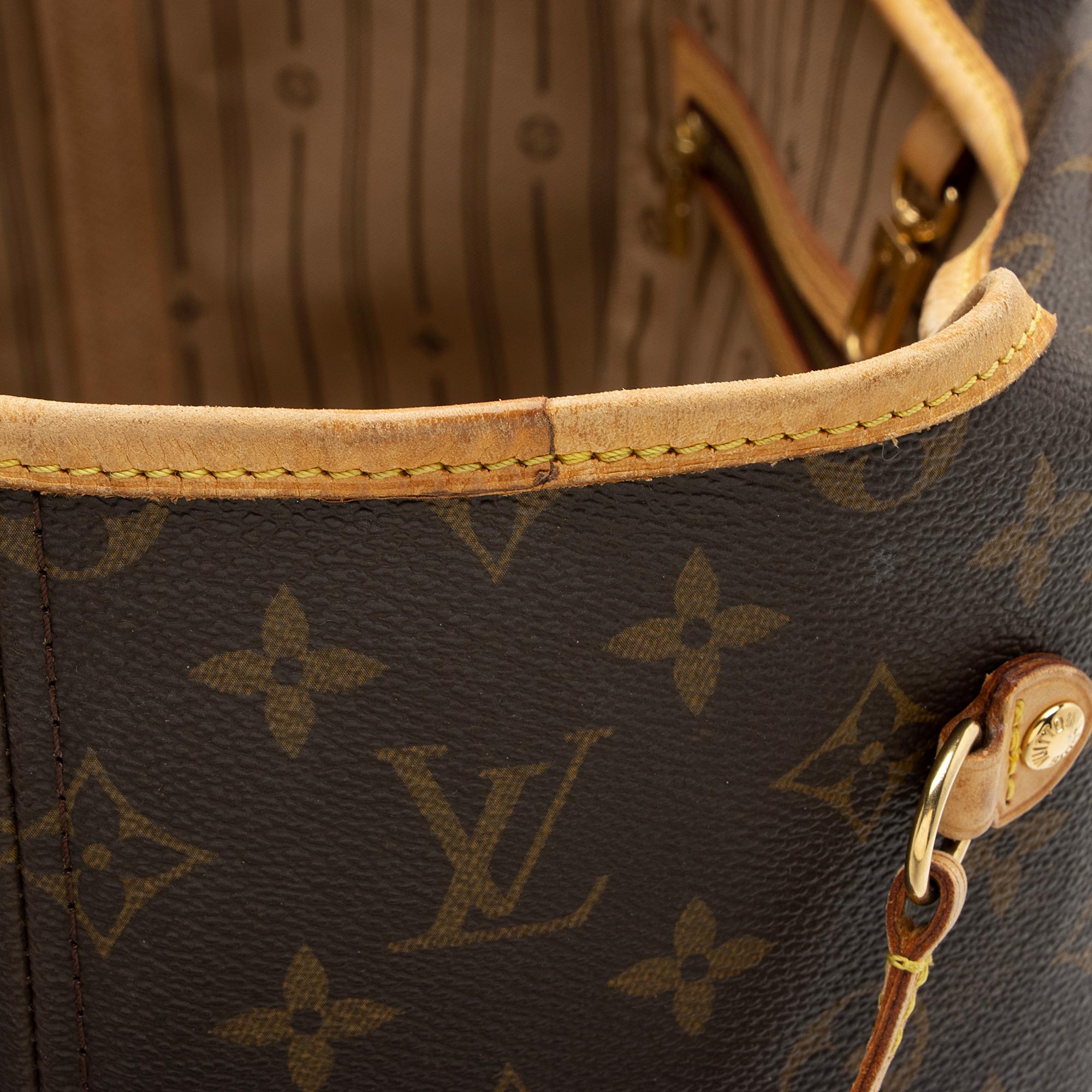 Louis Vuitton Monogram Canvas Neverfull GM Tote (SHF-UbRe16)