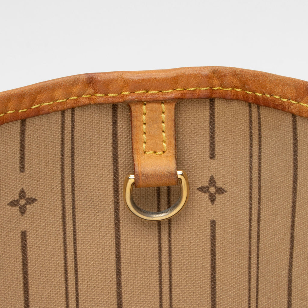 Louis Vuitton Monogram Canvas Neverfull GM Tote (SHF-Uh954N)