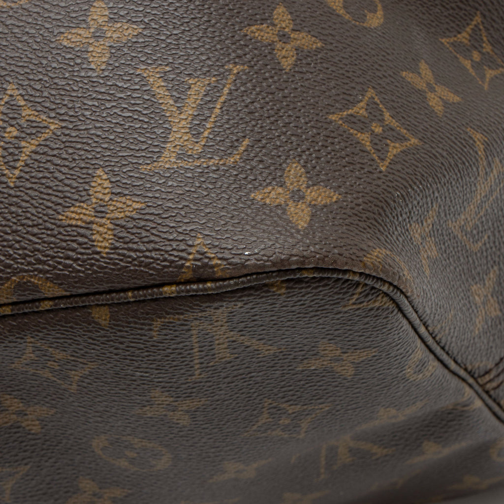 Louis Vuitton Monogram Canvas Neverfull GM Tote (SHF-kHp6dl)