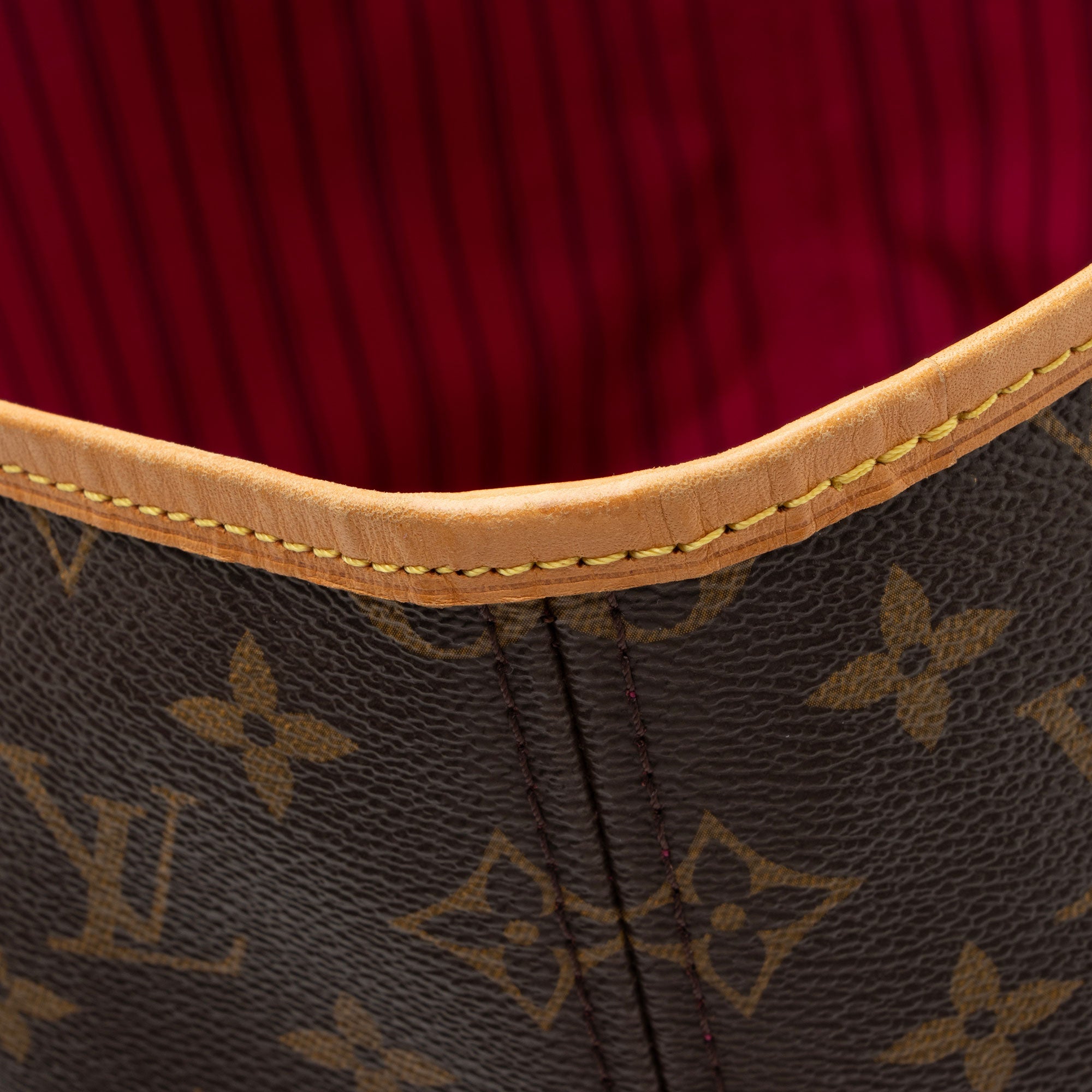 Louis Vuitton Monogram Canvas Neverfull GM Tote