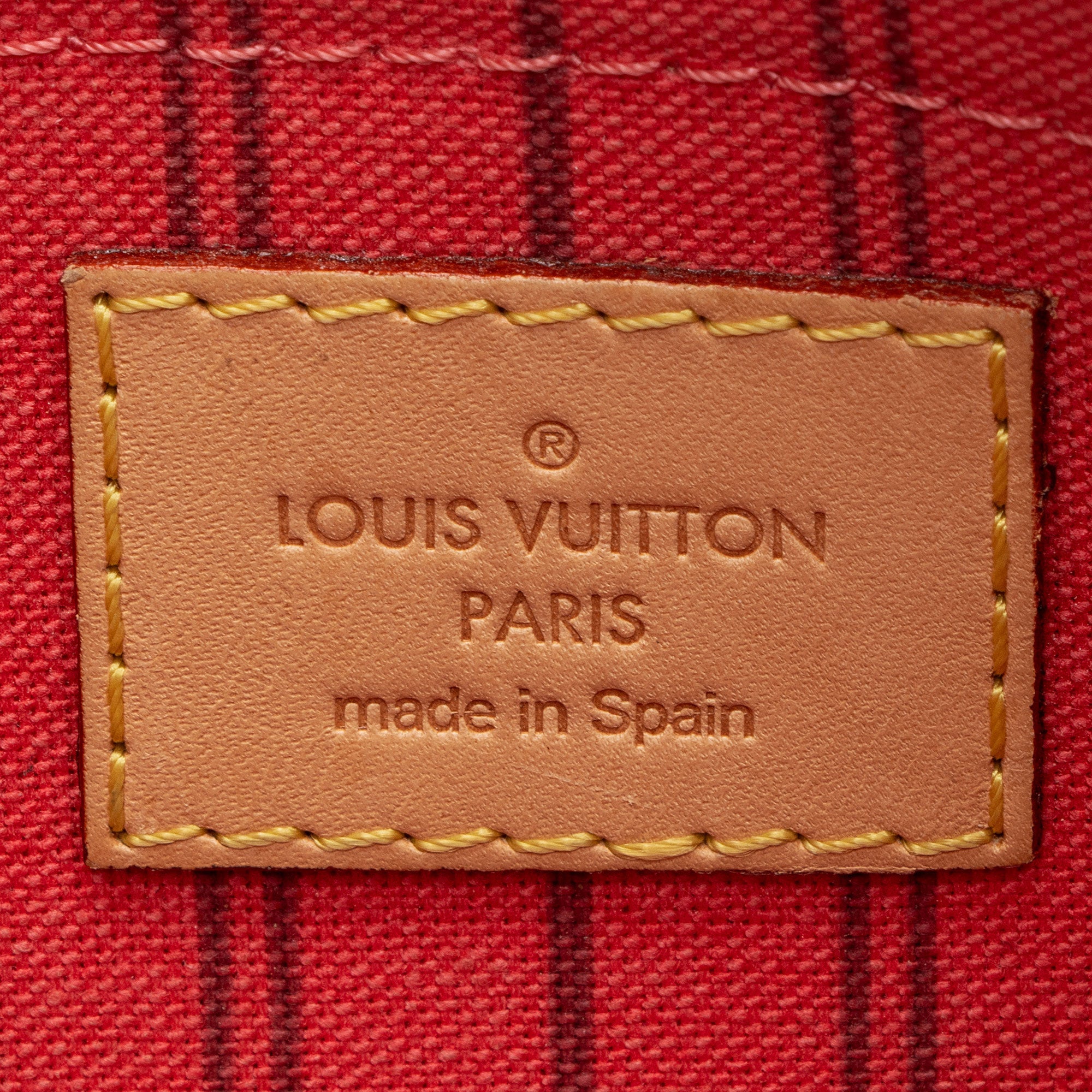 Louis Vuitton Monogram Canvas Neverfull MM Pochette