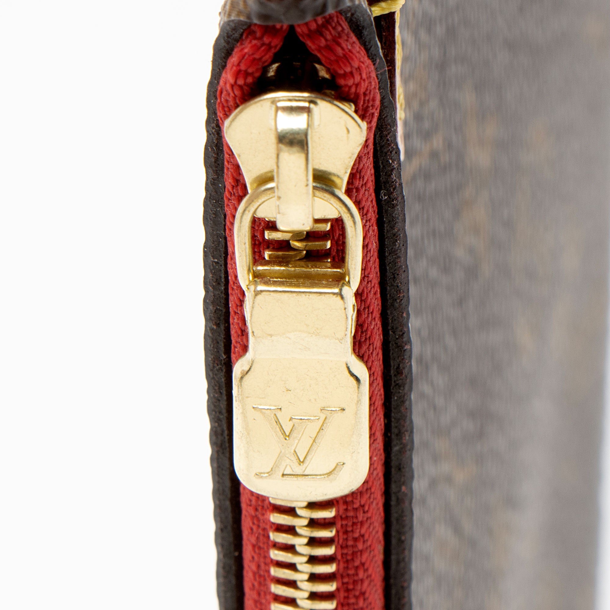 Louis Vuitton Monogram Canvas Neverfull MM Pochette