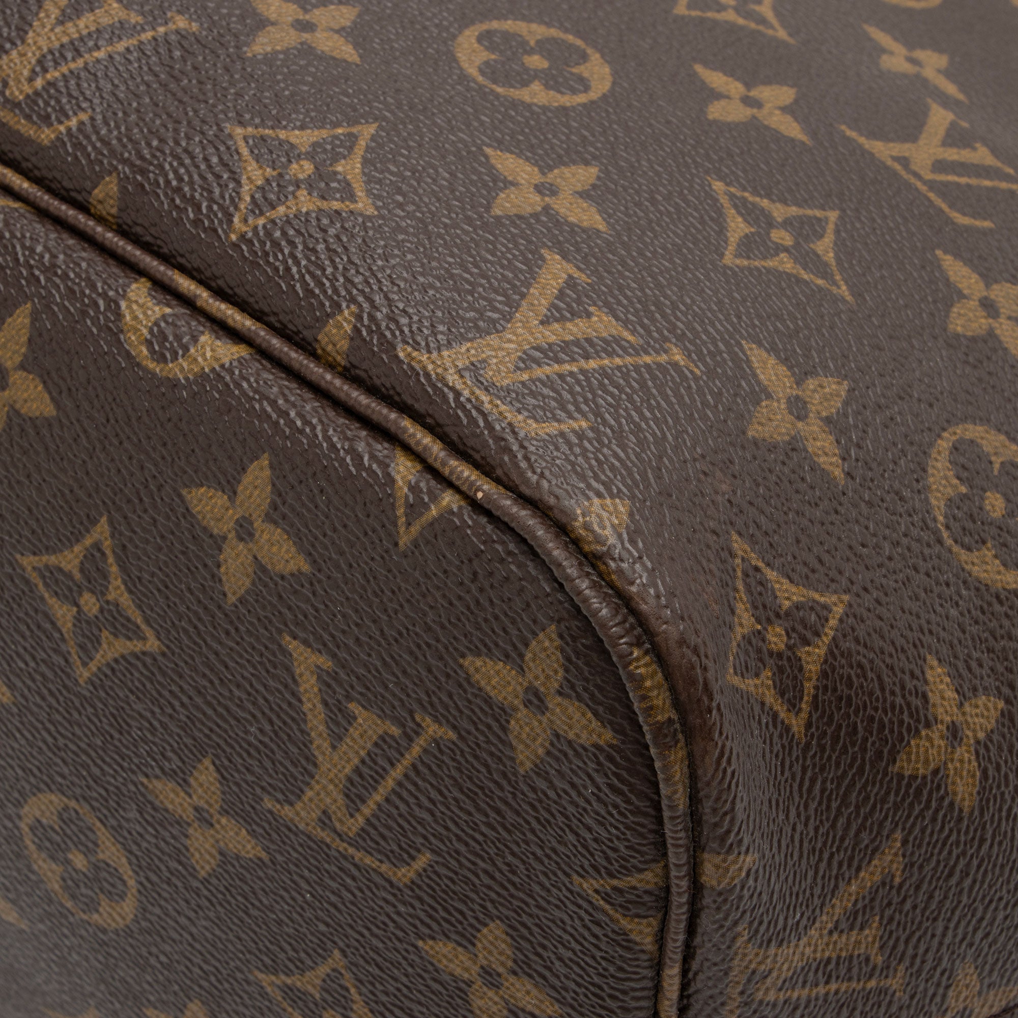 Louis Vuitton Monogram Canvas Neverfull MM Tote (SHF-jGOi4T)