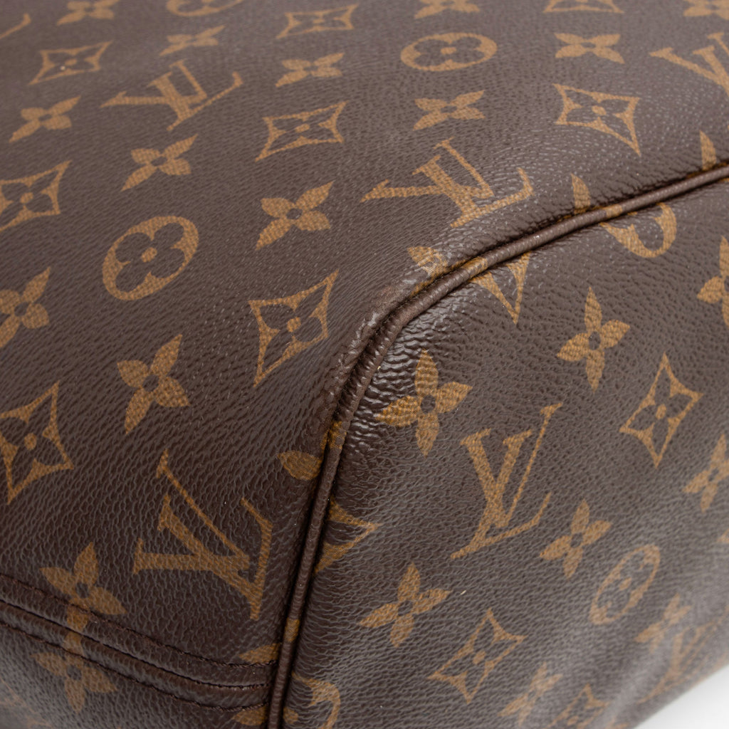 Louis Vuitton Monogram Canvas Neverfull MM Tote (SHF-wszRbE)