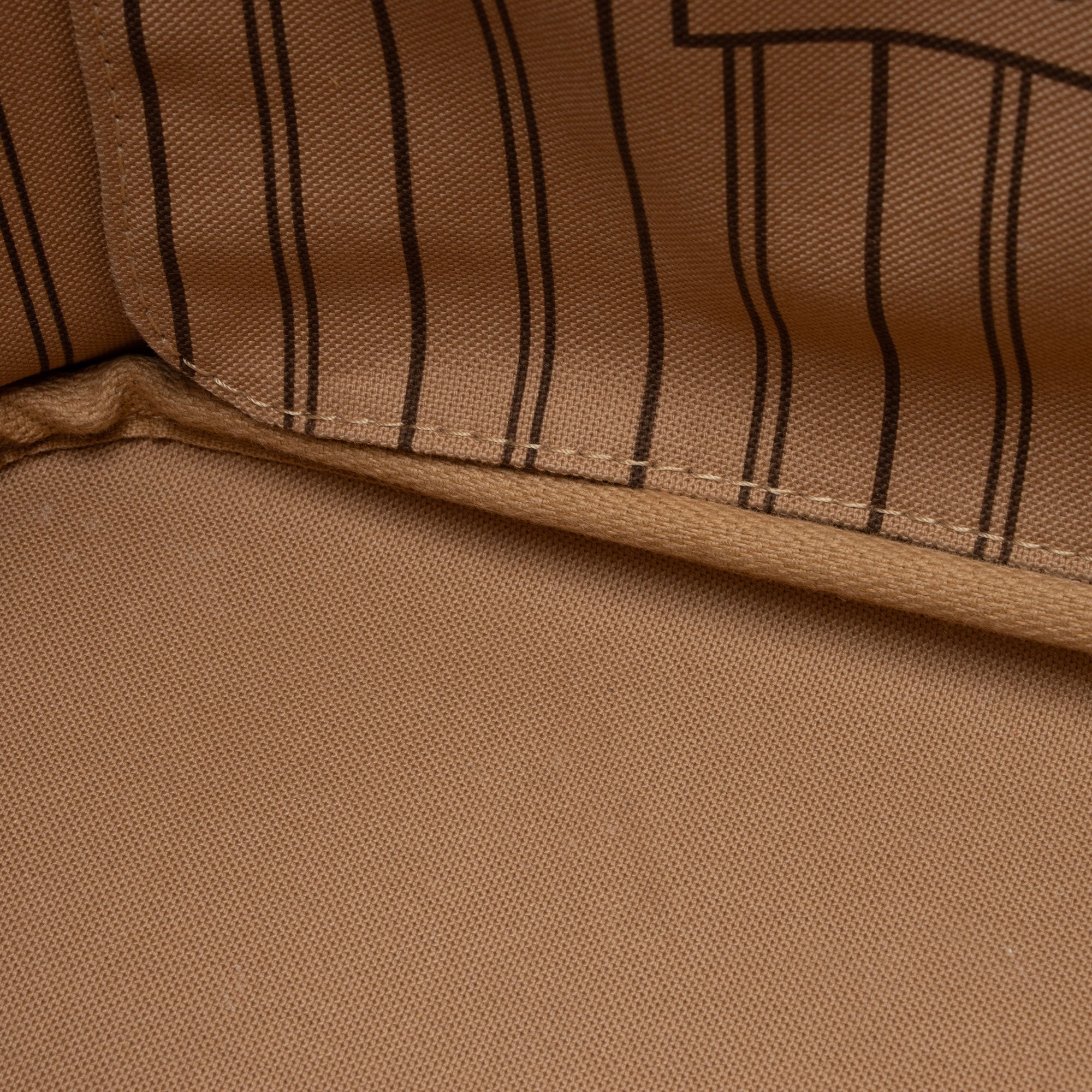 Louis Vuitton Monogram Canvas Neverfull MM Tote (SHF-tqTLZz)
