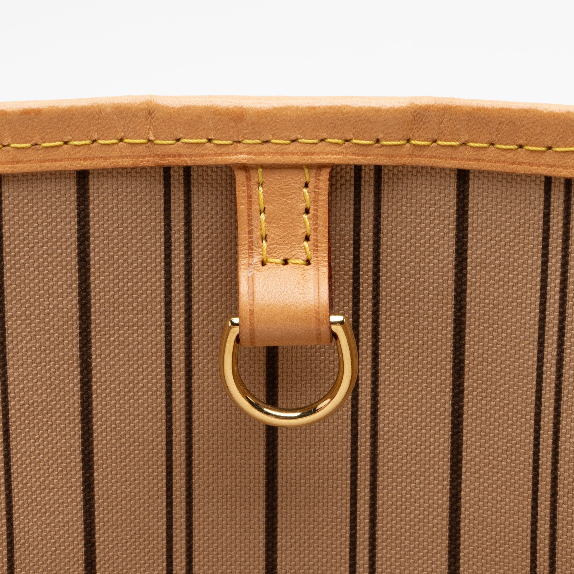 Louis Vuitton Monogram Canvas Neverfull MM Tote (SHF-tqTLZz)