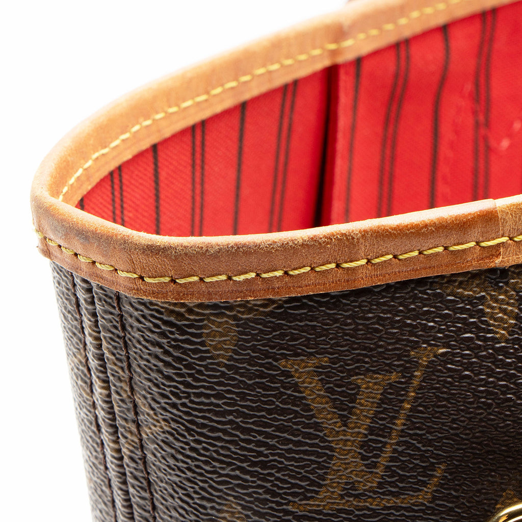 Louis Vuitton Monogram Canvas Neverfull MM Tote (SHF-PgW5T1)