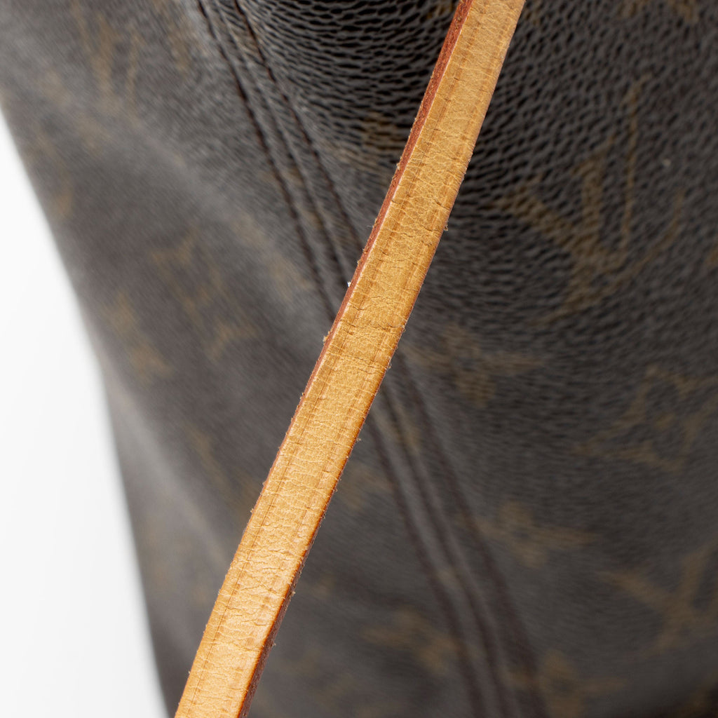 Louis Vuitton Monogram Canvas Neverfull MM Tote