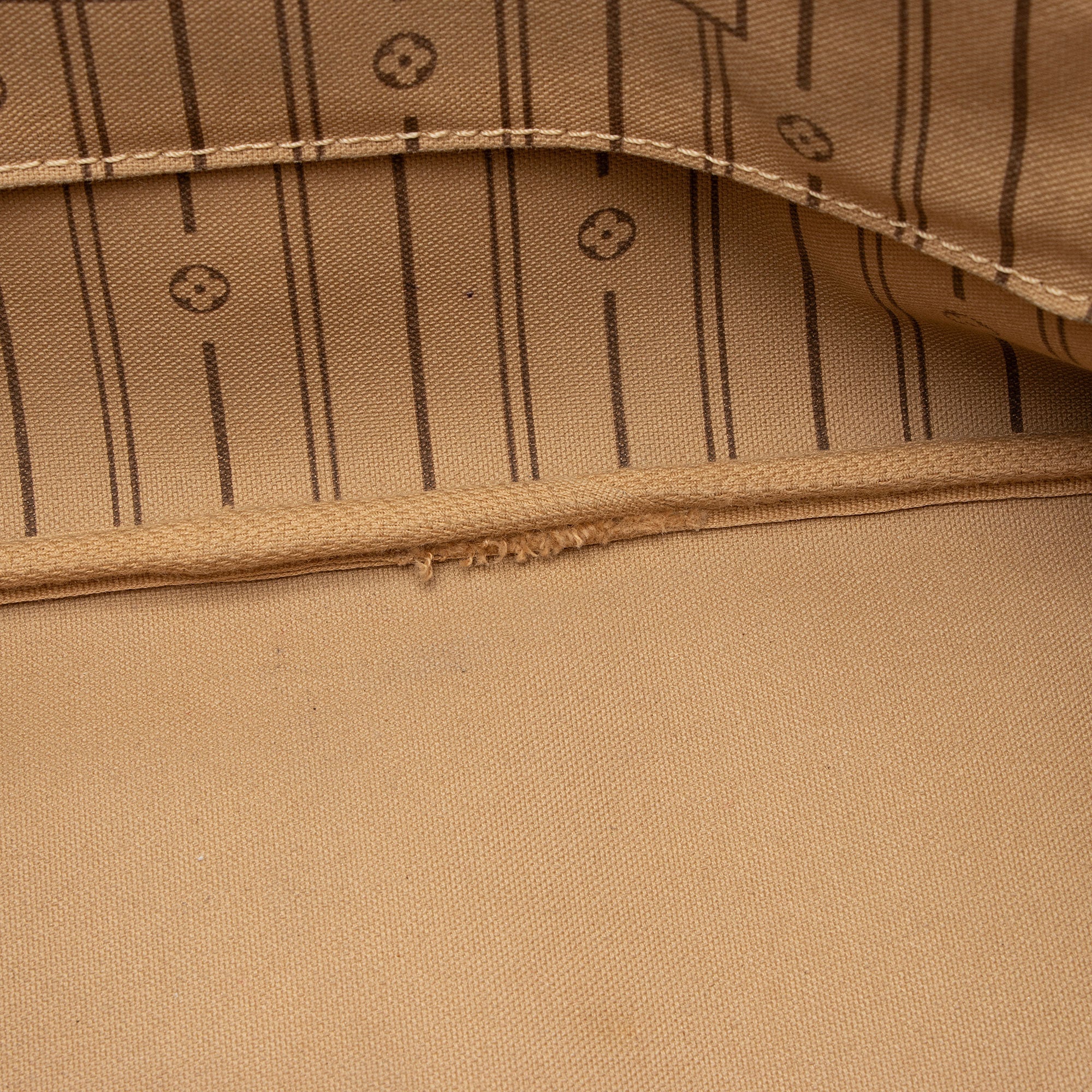 Louis Vuitton Monogram Canvas Neverfull MM Tote