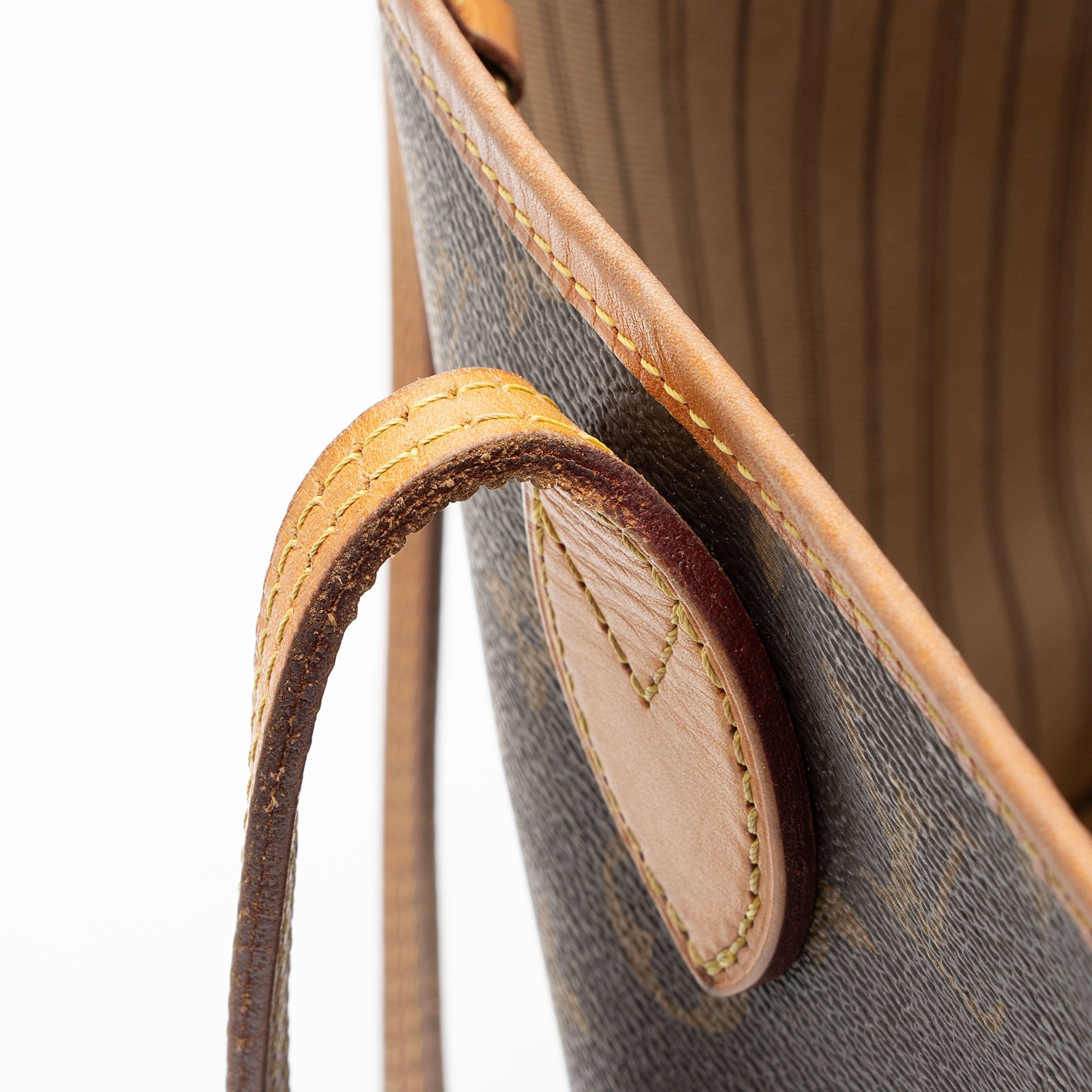 Louis Vuitton Monogram Canvas Neverfull MM Tote