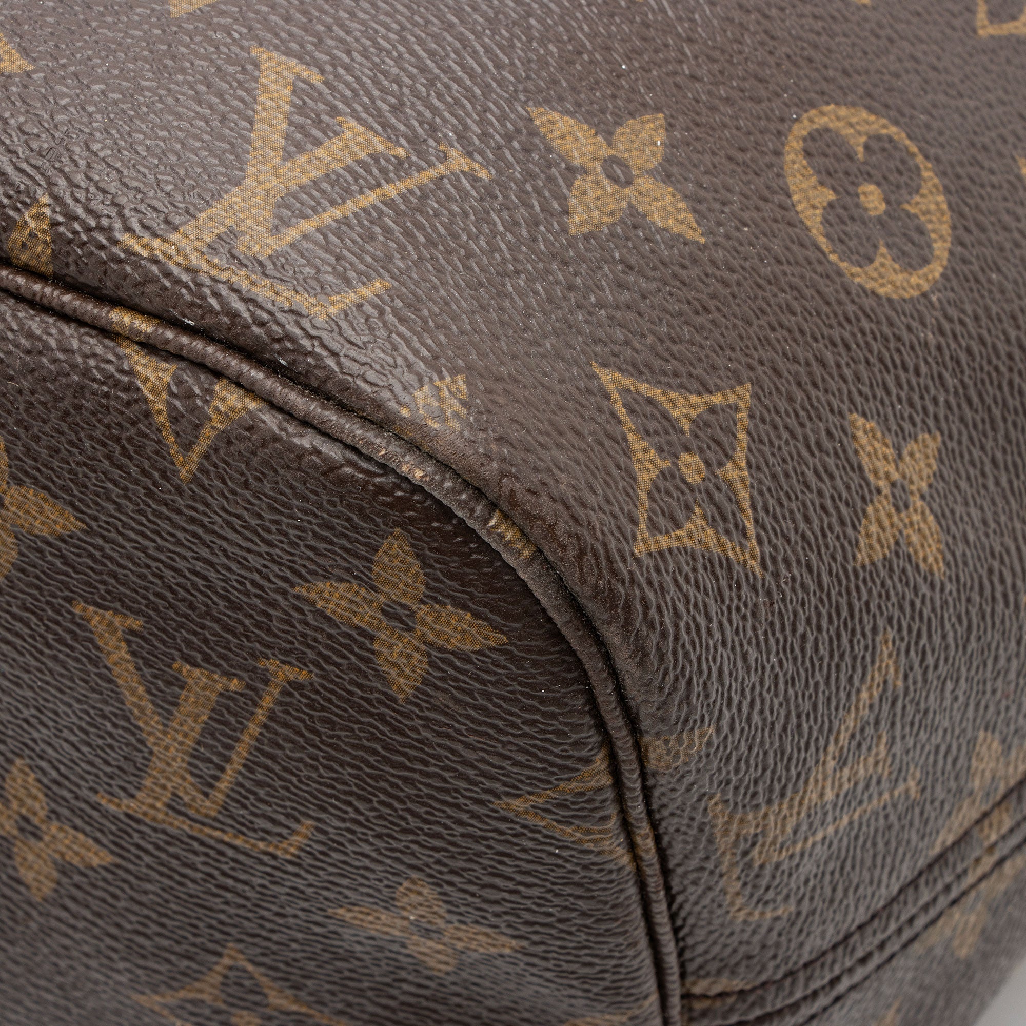 Louis Vuitton Monogram Canvas Neverfull MM Tote