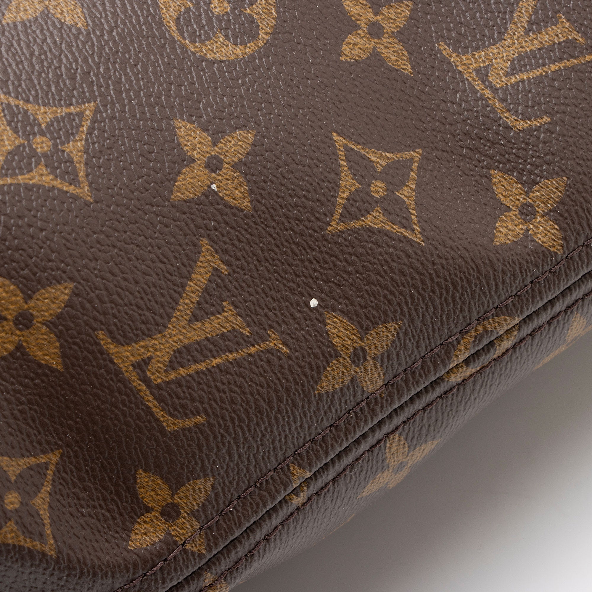 Louis Vuitton Monogram Canvas Neverfull MM Tote