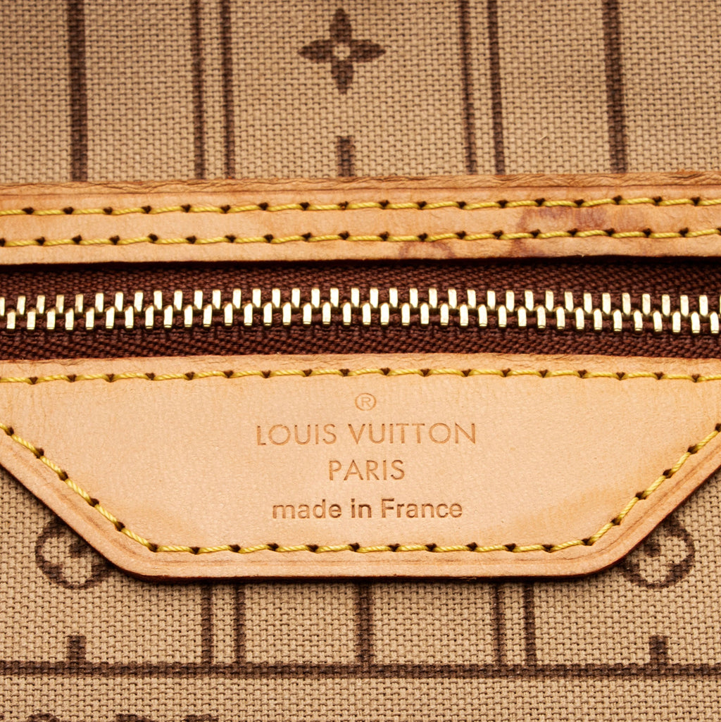 Louis Vuitton Monogram Canvas Neverfull PM Tote (SHF-21qFKS)