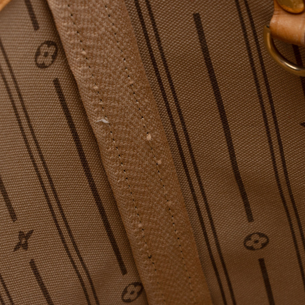 Louis Vuitton Monogram Canvas Neverfull PM Tote - FINAL SALE (SHF-CbJaDa)