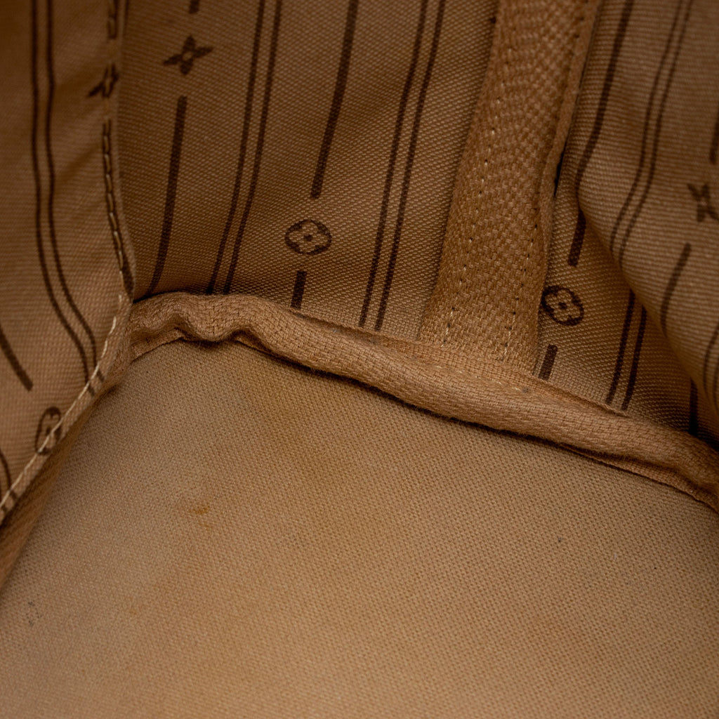 Louis Vuitton Monogram Canvas Neverfull PM Tote (SHF-pGqJ5i)