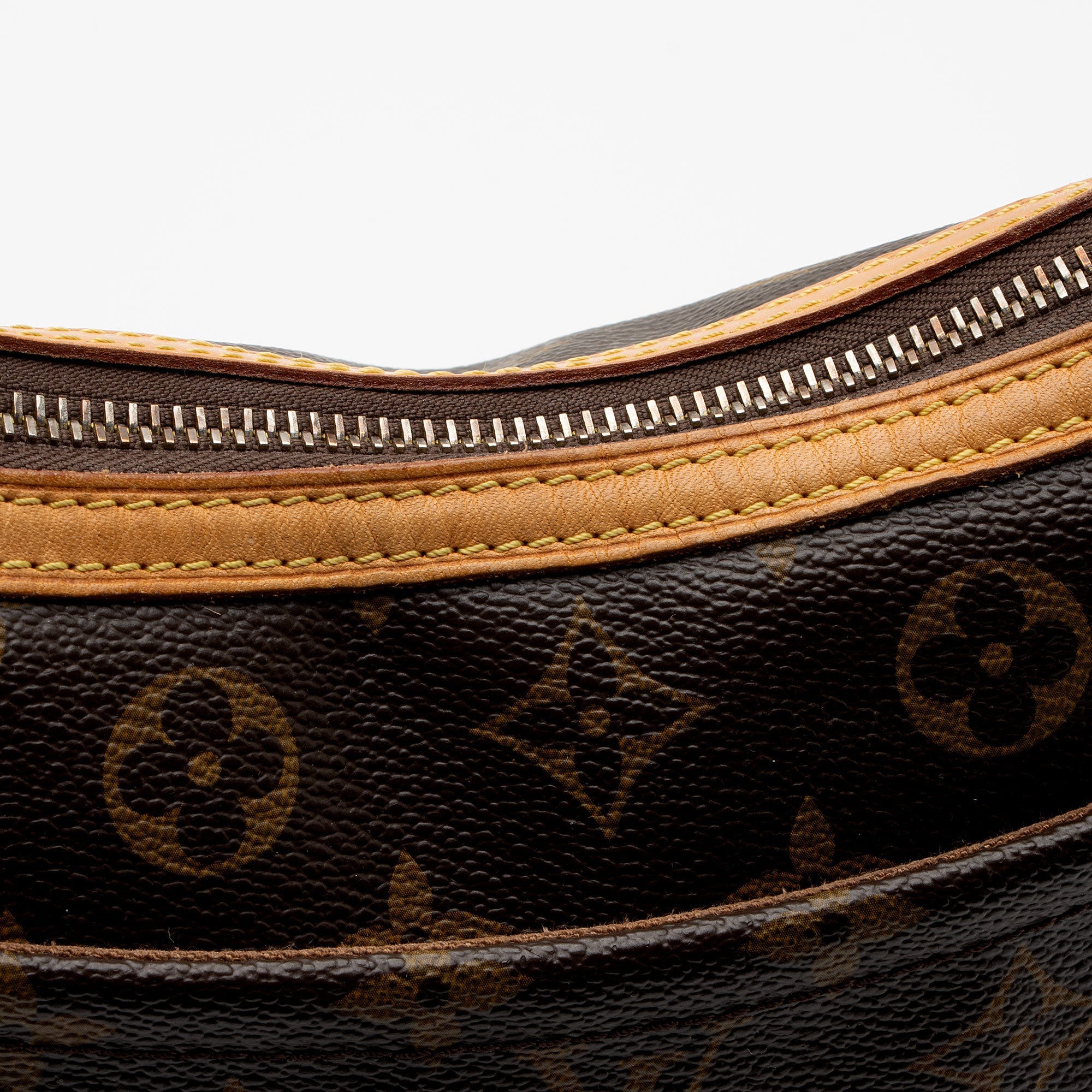 Louis Vuitton Monogram Canvas Odeon PM Shoulder Bag (SHF-EAfcm3)
