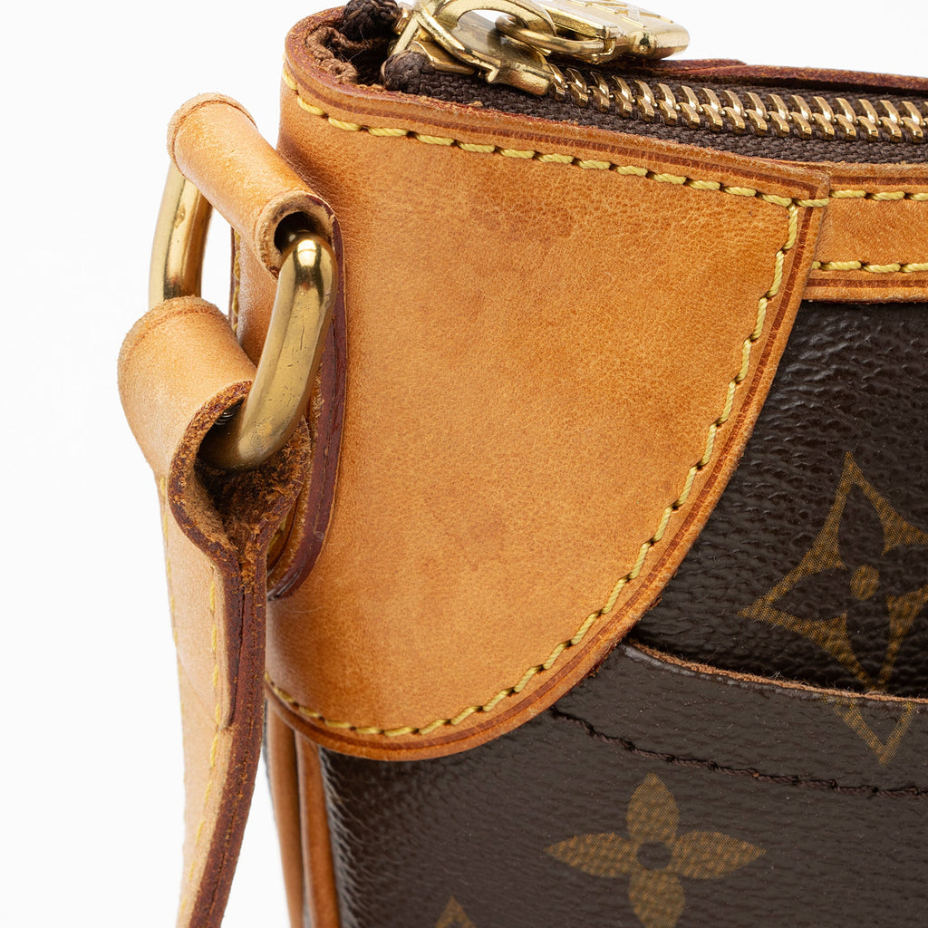 Louis Vuitton Monogram Canvas Odeon PM Shoulder Bag (SHF-hfzuP7)