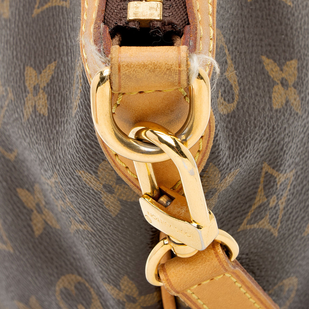 Louis Vuitton Monogram Canvas Palermo PM Tote (SHF-YxfNSb)