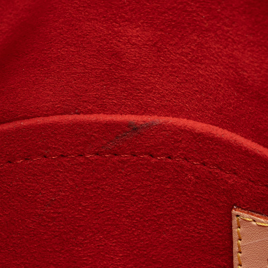 Louis Vuitton Monogram Canvas Pallas BB Satchel (SHF-RvdFiz)