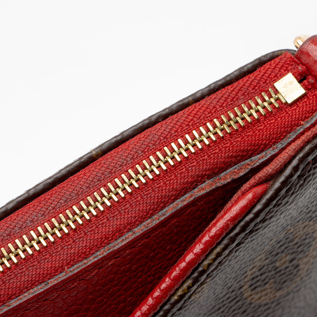 Louis Vuitton Monogram Canvas Pallas Clutch (SHF-HrIB4Y)