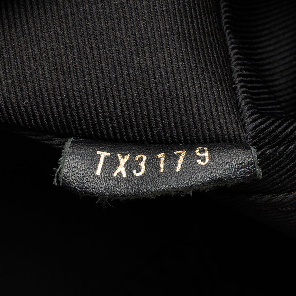 Louis Vuitton Monogram Canvas Palm Springs PM Backpack (SHF-4Fix8f)