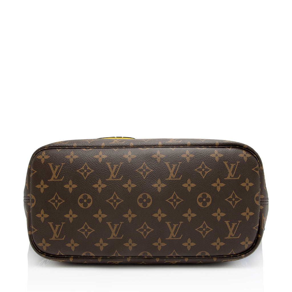 Louis Vuitton Monogram Canvas Patches Neverfull MM Tote (SHF-VCZIdY)