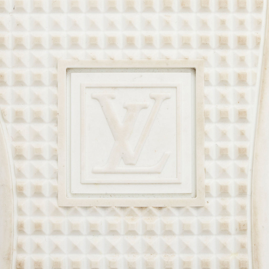 Louis Vuitton Monogram Canvas Patent Leather Front Row Sneakers - Size 8 / 38 (SHF-Q57Jez)