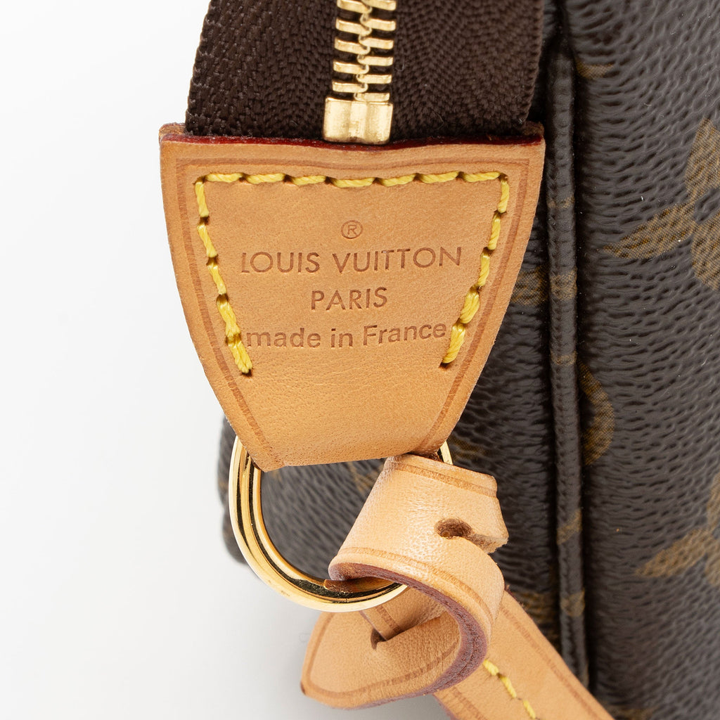 Louis Vuitton Monogram Canvas Pochette Accessoires