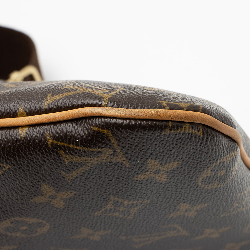 Louis Vuitton Monogram Canvas Pochette Bosphore Messenger Bag (SHF-wCZE0F)