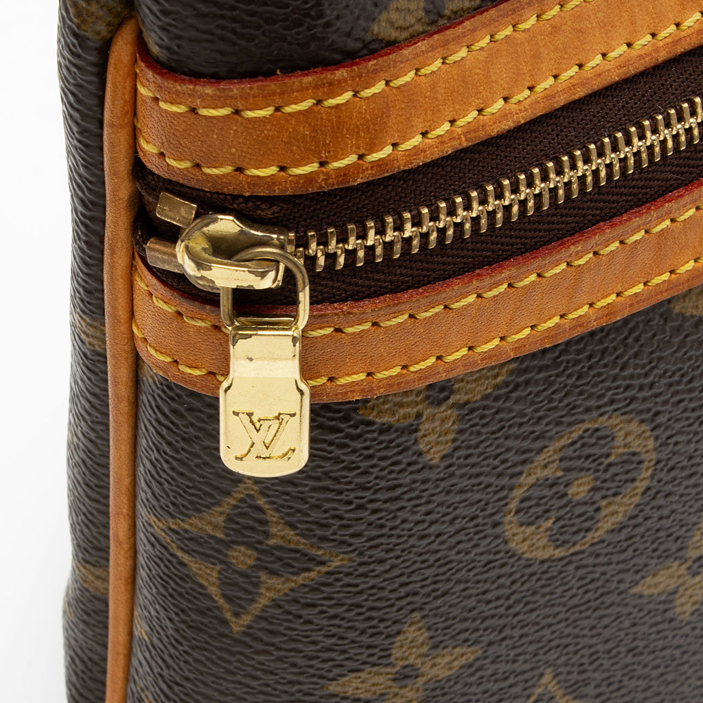 Louis Vuitton Monogram Canvas Pochette Bosphore Messenger (SHF-psSIus)