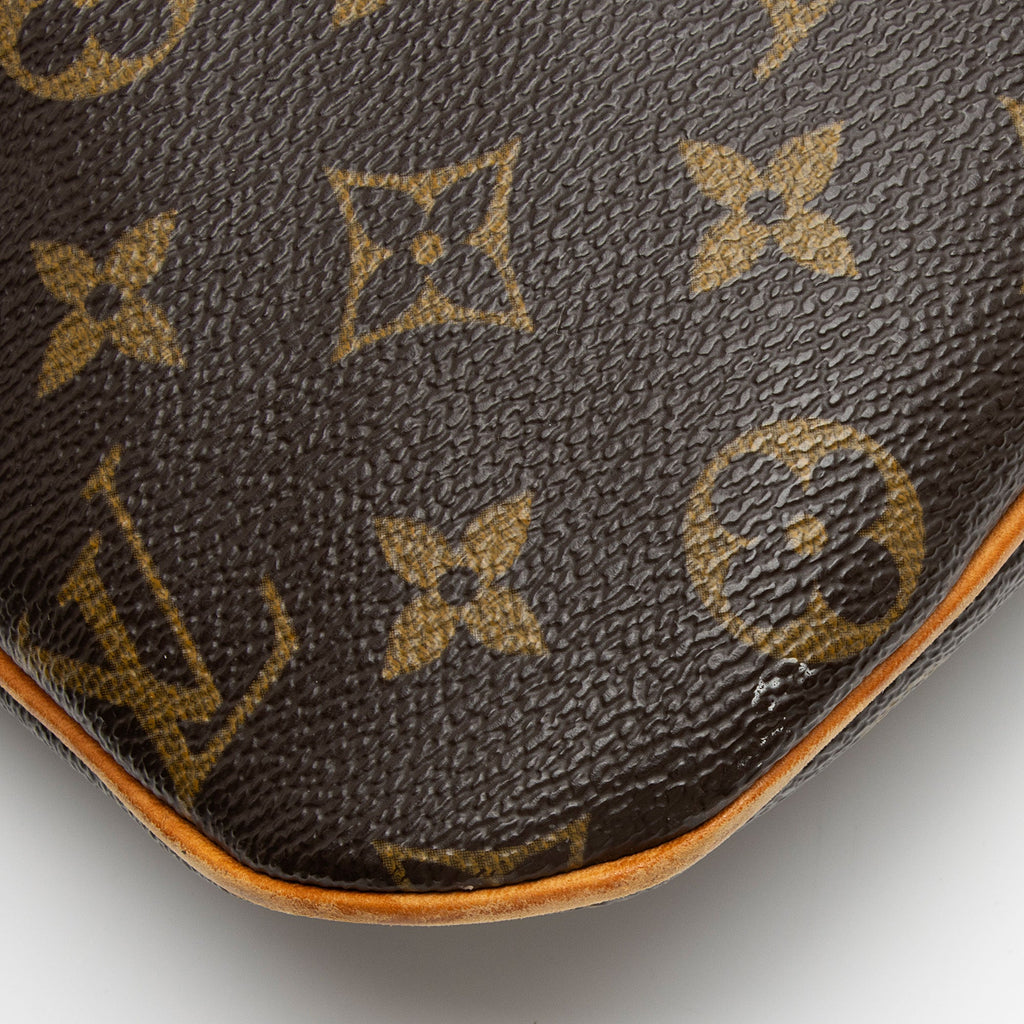 Louis Vuitton Monogram Canvas Pochette Bosphore Messenger (SHF-psSIus)