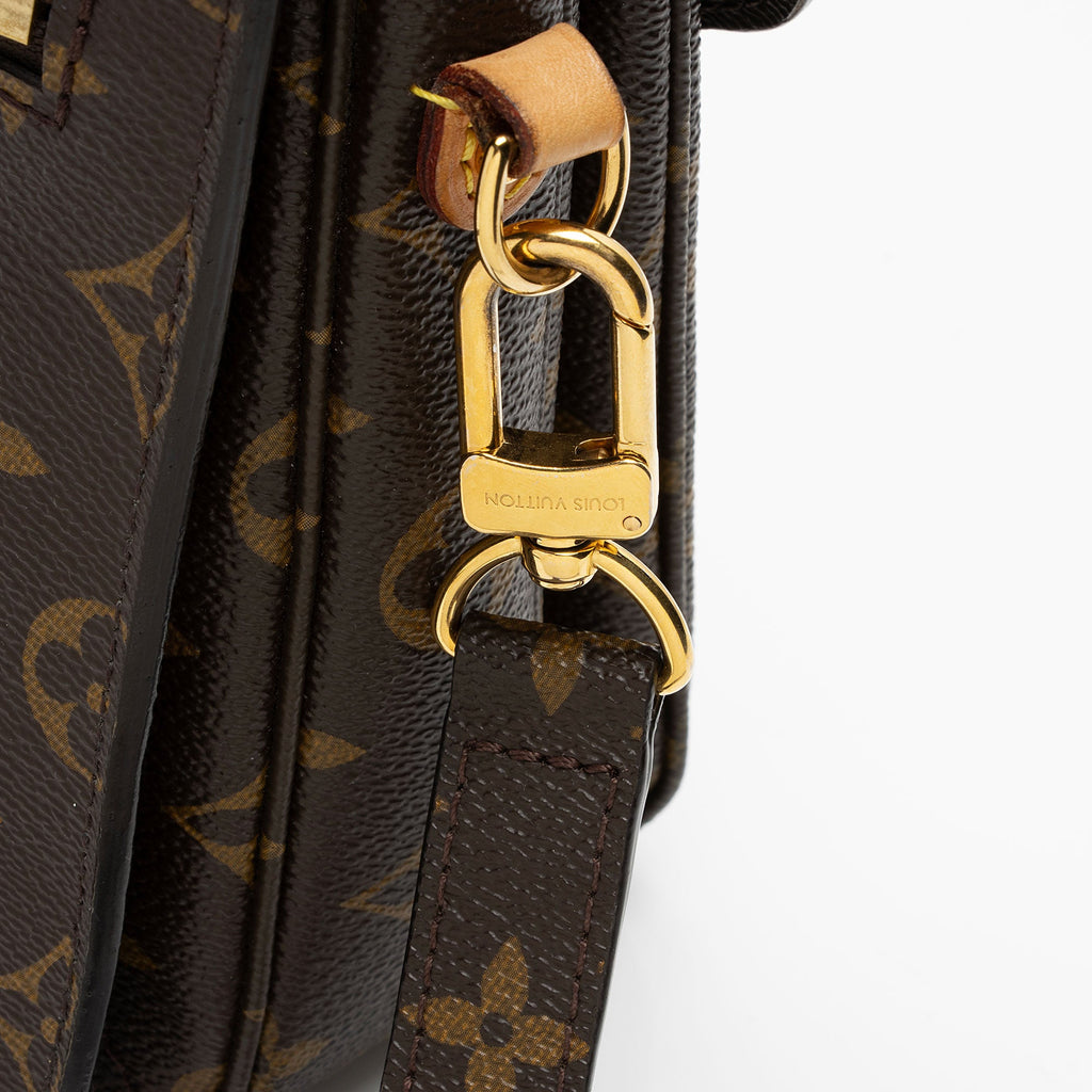 Louis Vuitton Monogram Canvas Pochette Metis Shoulder Bag (SHF-gGqxLi)