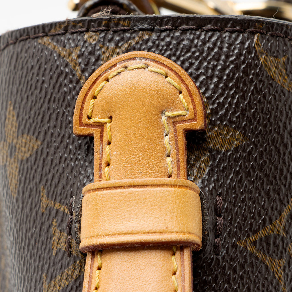 Louis Vuitton Monogram Canvas Pochette Metis Shoulder Bag